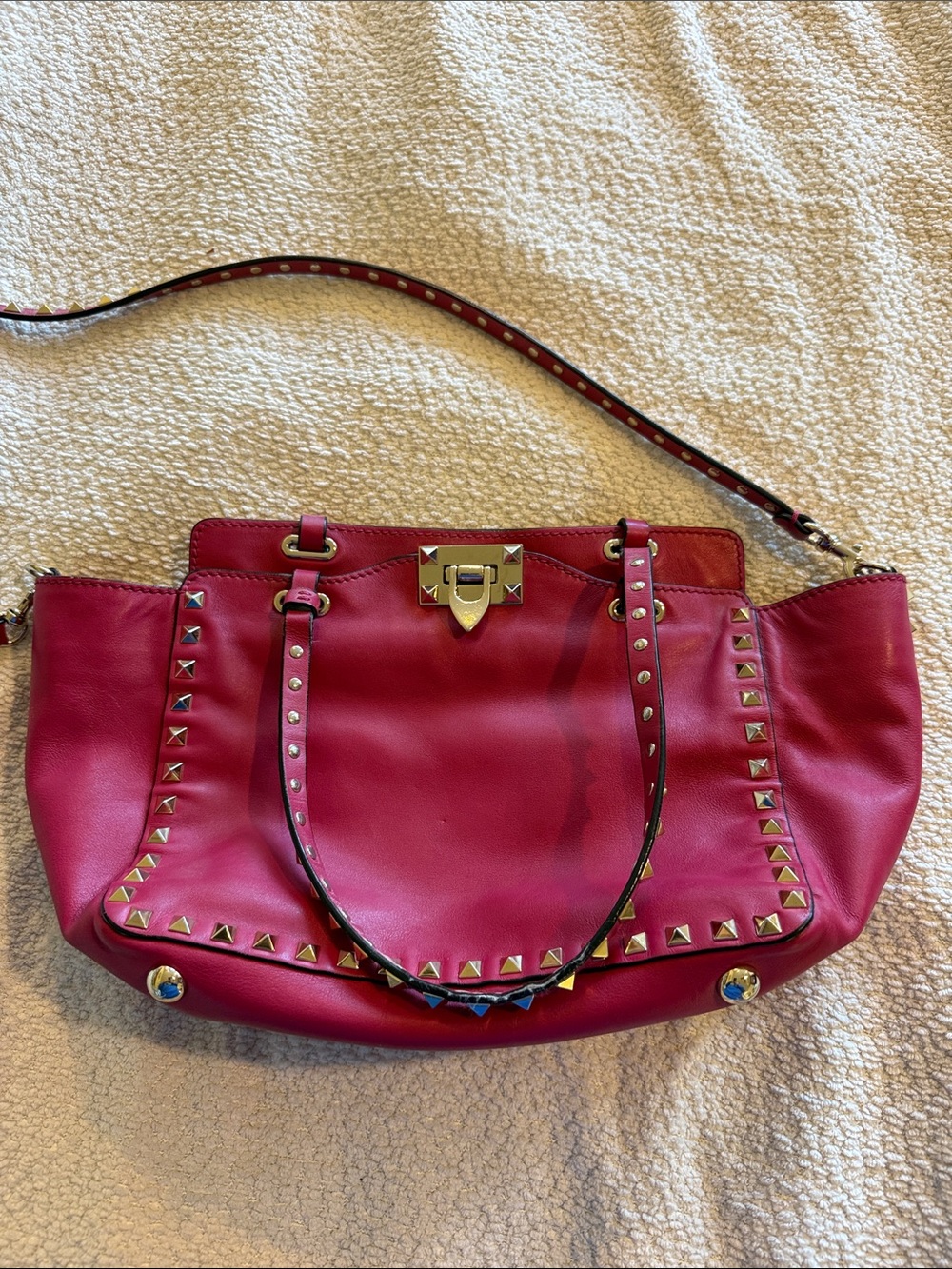 Authentic Valentino Rock Stud-Trim Fuchsia Leather Shoulder Bag